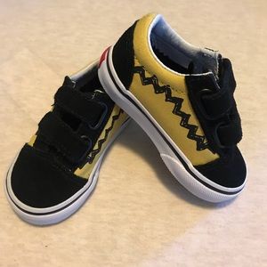 Charlie Brown Baby Vans Size 4